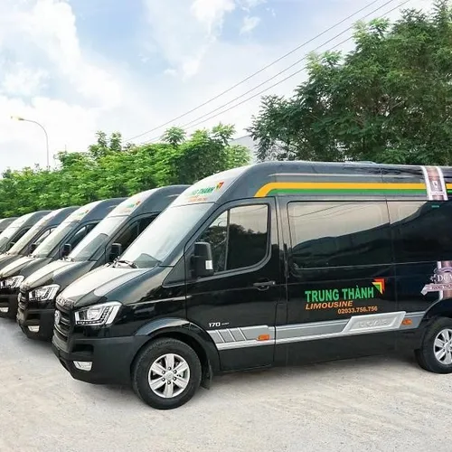 Thuê xe limousine 11 chỗ