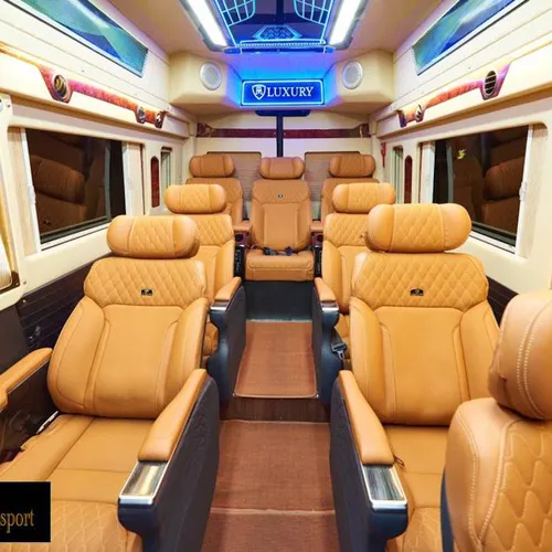 Thuê xe limousine 11 chỗ