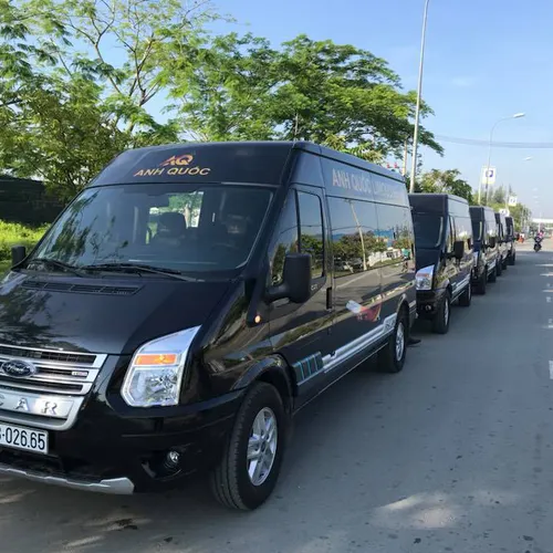 Thuê xe limousine 11 chỗ