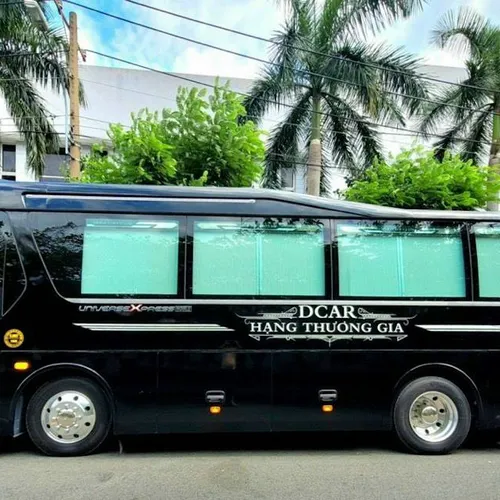 Thuê xe limousine 15 chỗ