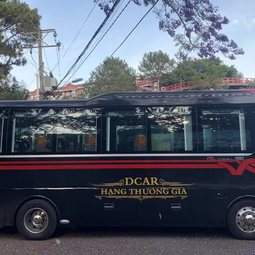 Thuê xe limousine 18 chỗ