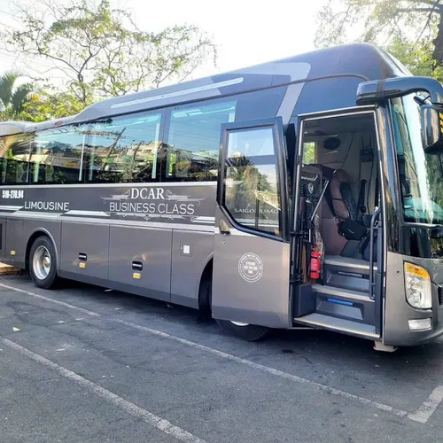 Thuê xe limousine 18 chỗ