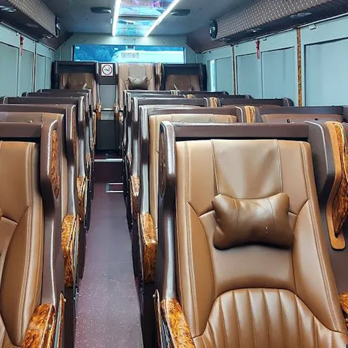 Thuê xe limousine 18 chỗ