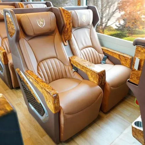 Thuê xe đi Hà Nội 4-7-16-29-35-45c Limousine 9-11-15-18-28c