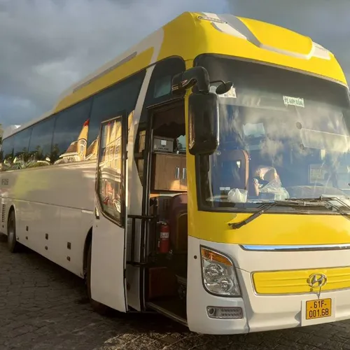 Thuê xe limousine 28 chỗ