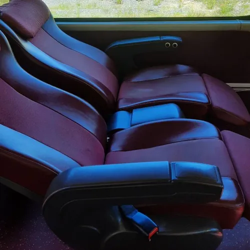 Thuê xe limousine 28 chỗ