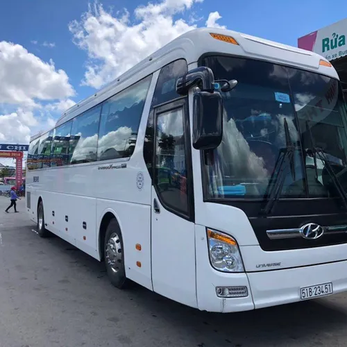 Thuê xe limousine 28 chỗ