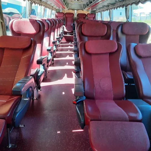 Thuê xe limousine 28 chỗ