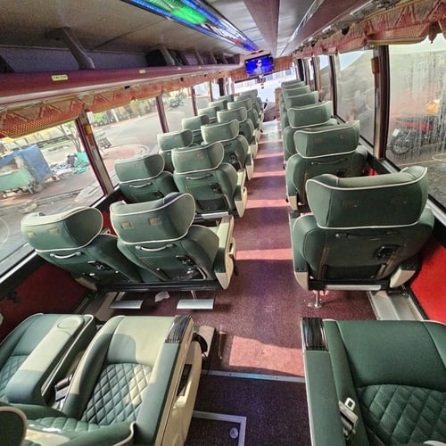 Saigon to Mui Ne transfer – 28 seater Limousine
