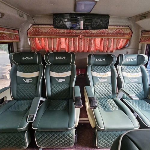 Saigon to Mui Ne transfer – 28 seater Limousine