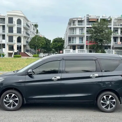 Xe 7 chỗ Sài Gòn Long An