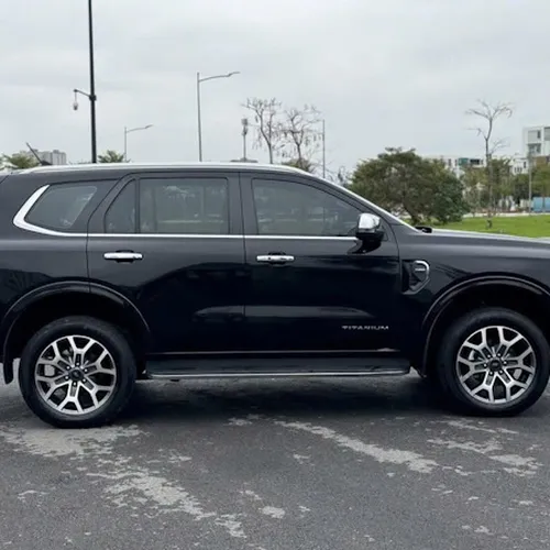 Xe 7 chỗ Sài Gòn Long An