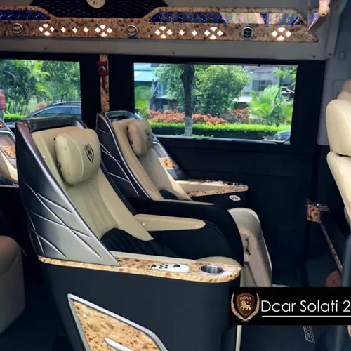 So Sánh Ford Dcar & Solati Dcar