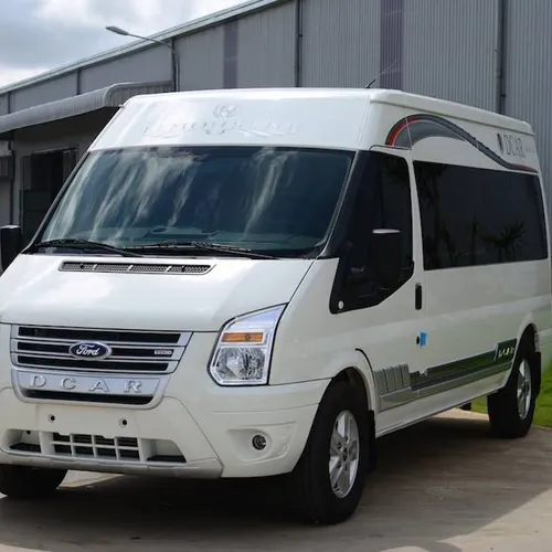 Thuê xe limousine 9 chỗ