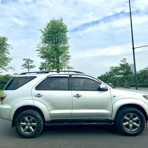 Thuê Xe 7 Chỗ Đi Vĩnh Long: Rộng Rãi, Tiện Nghi Cho Chuyến Vi Vu Miền Tây Cùng Gia Đình!