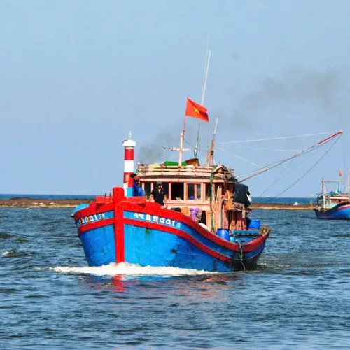 MUI NE SQUID FISHING TOUR | Unique Night Fishing Experience in Vietnam