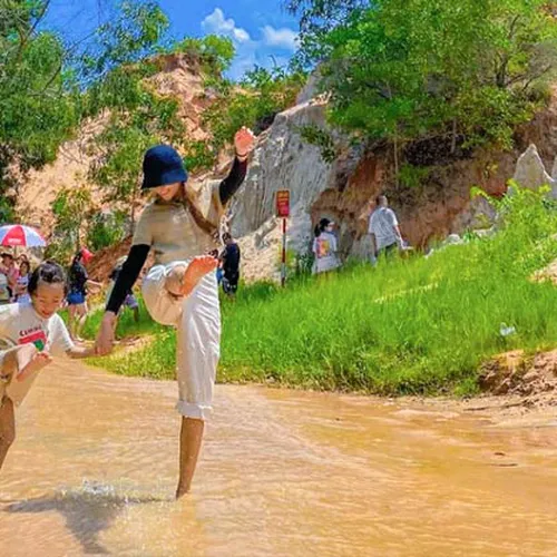 SUOI TIEN MUI NE TOUR | EXPLORE PRISTINE BEAUTY WITH MY TAM TRAVEL