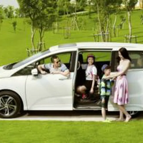 Xe 7 chỗ Sài Gòn Long An