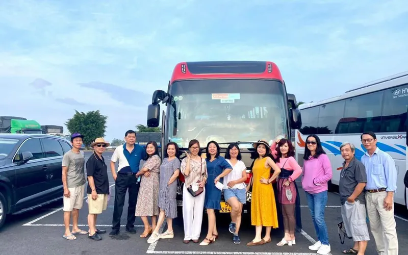 Thuê xe đi Bến Tre 1 Ngày