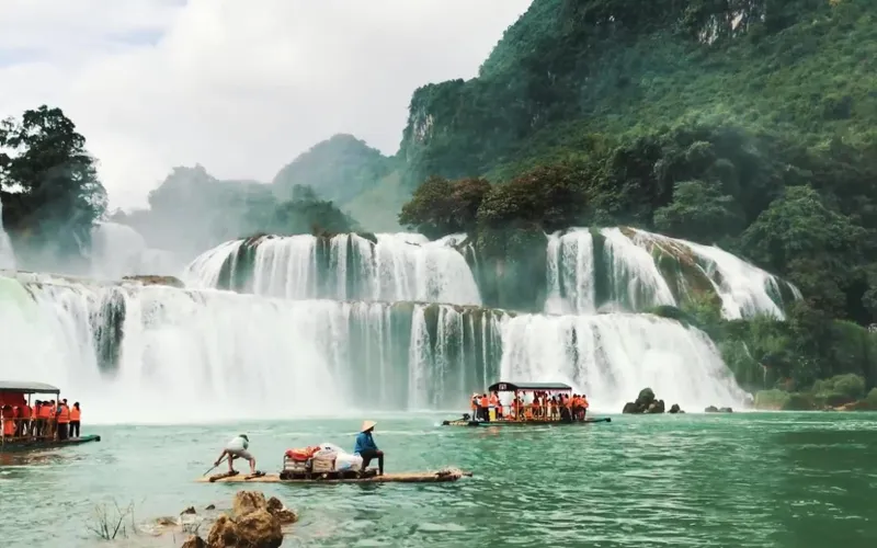 Da Mi waterfall