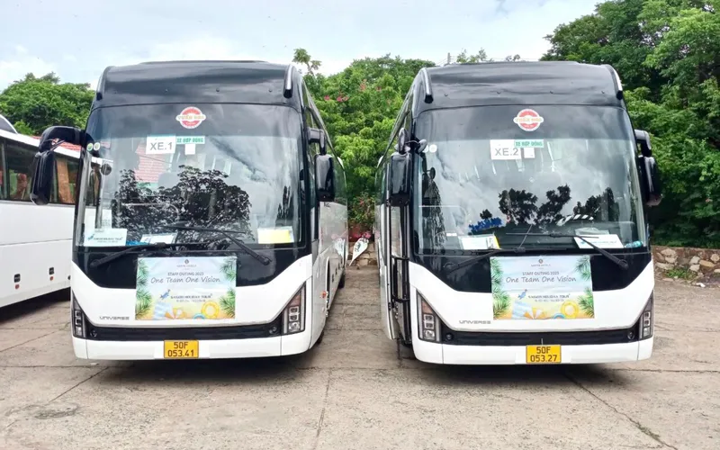 Hình Xe 45 Chỗ Tại TPHCM