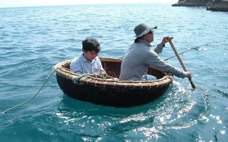 Relaxing aboard Mui Ne”s basket boat