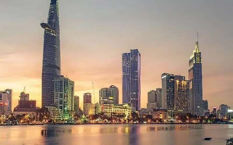 Ho Chi Minh City Tour by Limousine