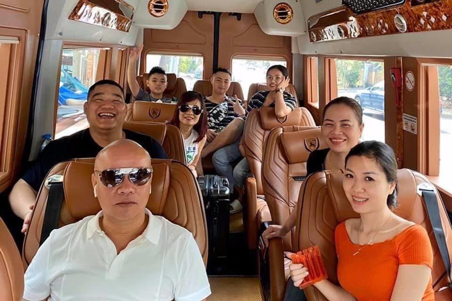 thue-xe-limousine-11-cho-gia-re-muinetourhotel.com_35.jpg (99 KB)