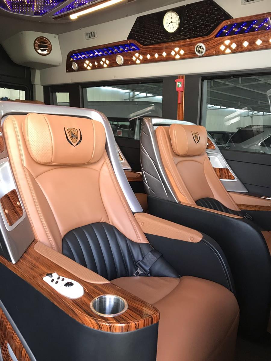 thue-xe-limousine-11-cho-gia-re-muinetourhotel.com_46.jpg (145 KB)