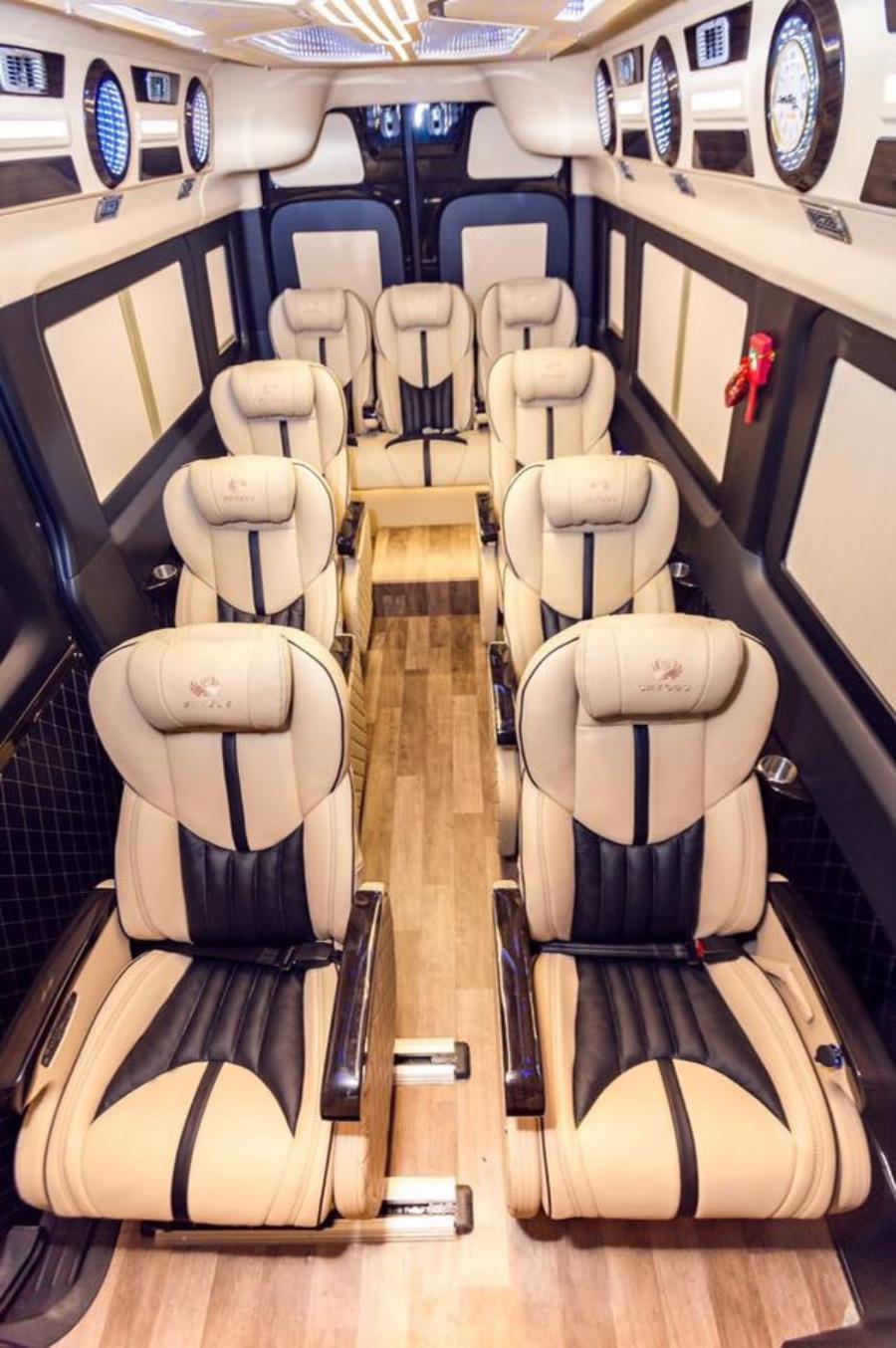 thue-xe-limousine-11-cho-gia-re-muinetourhotel.com_50.jpg (155 KB)