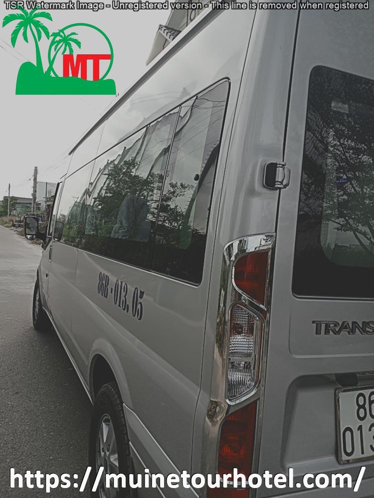 thue-xe-16-cho-gia-re-muinetourhotel.com_142.jpg (158 KB)