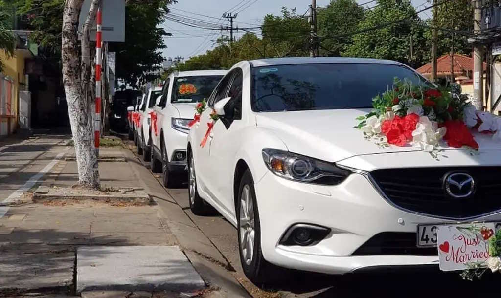 xe cuoi 4 cho 3.jpg (87 KB)