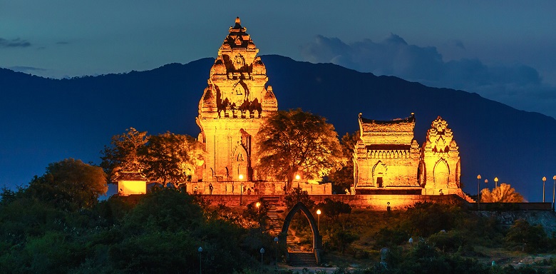 thap-ponagar-ninh-thuan-my-tam-travel.jpg (130 KB)