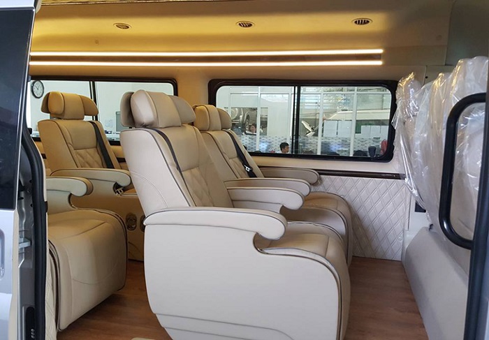 president_7_seat_3.jpg (101 KB)