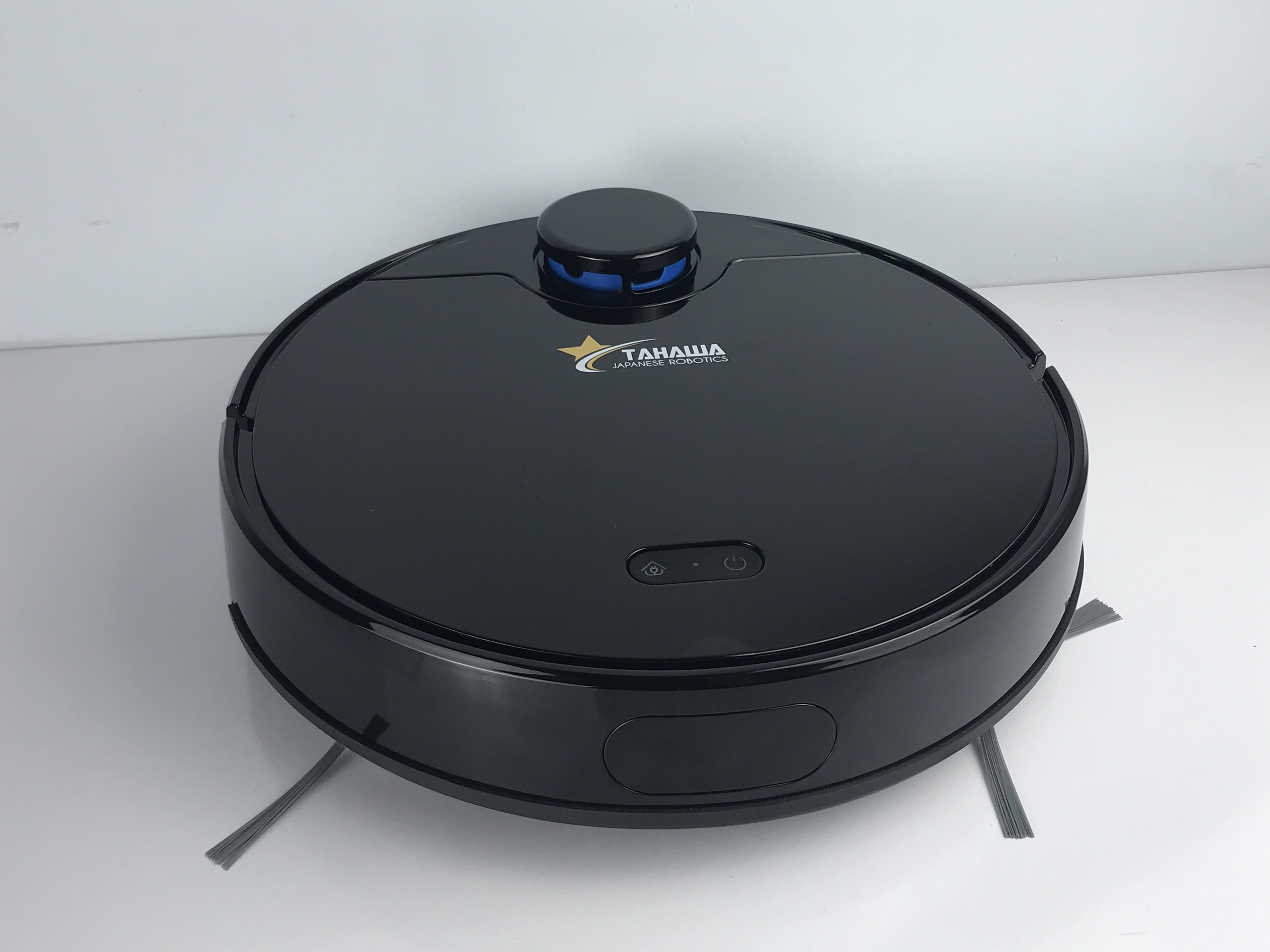 Robot hút bụi lau nhà Tahawa Nhật Bản TH-06Plus Robot hút bụi lau nhà Tahawa Nhật Bản TH-06Plus