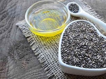 Dầu hạt chia: Tác dụng, tác hại và cách sử dụng cho bé ăn dặm