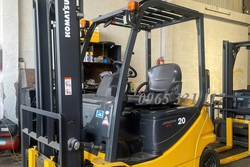 Mụa xe nâng cũ uy tín HCM