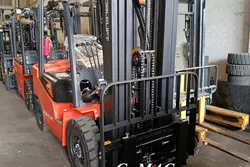 Xe nâng Trung Quốc chính hãng giá rẻ 