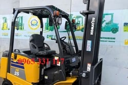 Xe nâng điện bãi tuyển chọn chất lượng giá tốt 