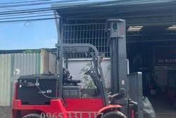 Xe nâng điện Nhật qua sử dụng nguyên zin 
