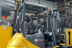 Mua xe nâng Komatsu qua sử dụng tại Bình Định