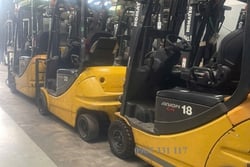 Xe nâng điện Nhật Bản qua sử dụng giá rẻ