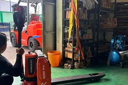 Xe nâng điện pallet thấp