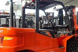 Xe nâng Trung Quốc nhập khẩu