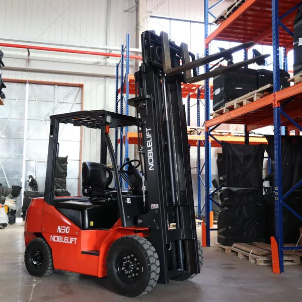 Xe nâng dầu Noblelift