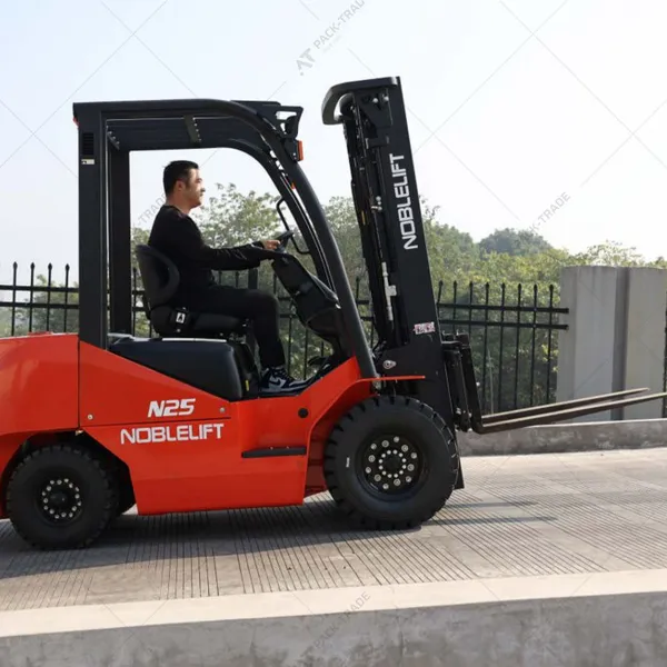 Xe nâng dầu Noblelift