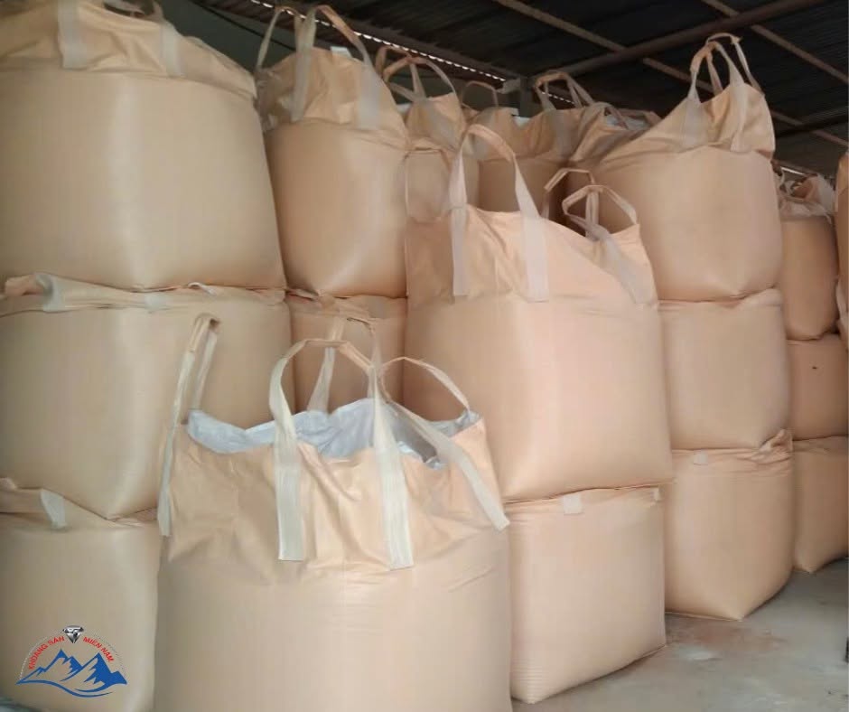 cát bắn tàu đóng bao jumbo tại công ty Khoáng Sản Miền Nam cát bắn tàu đóng bao jumbo tại công ty Khoáng Sản Miền Nam