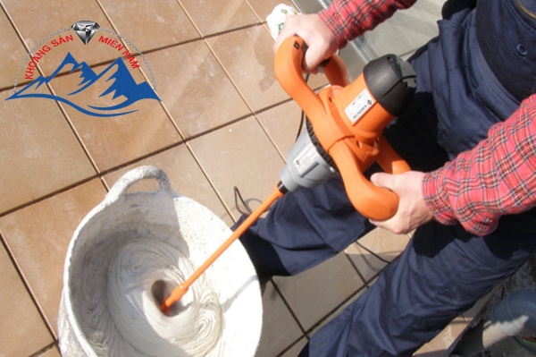 Vệ sinh bề mặt gạch Vệ sinh bề mặt gạch