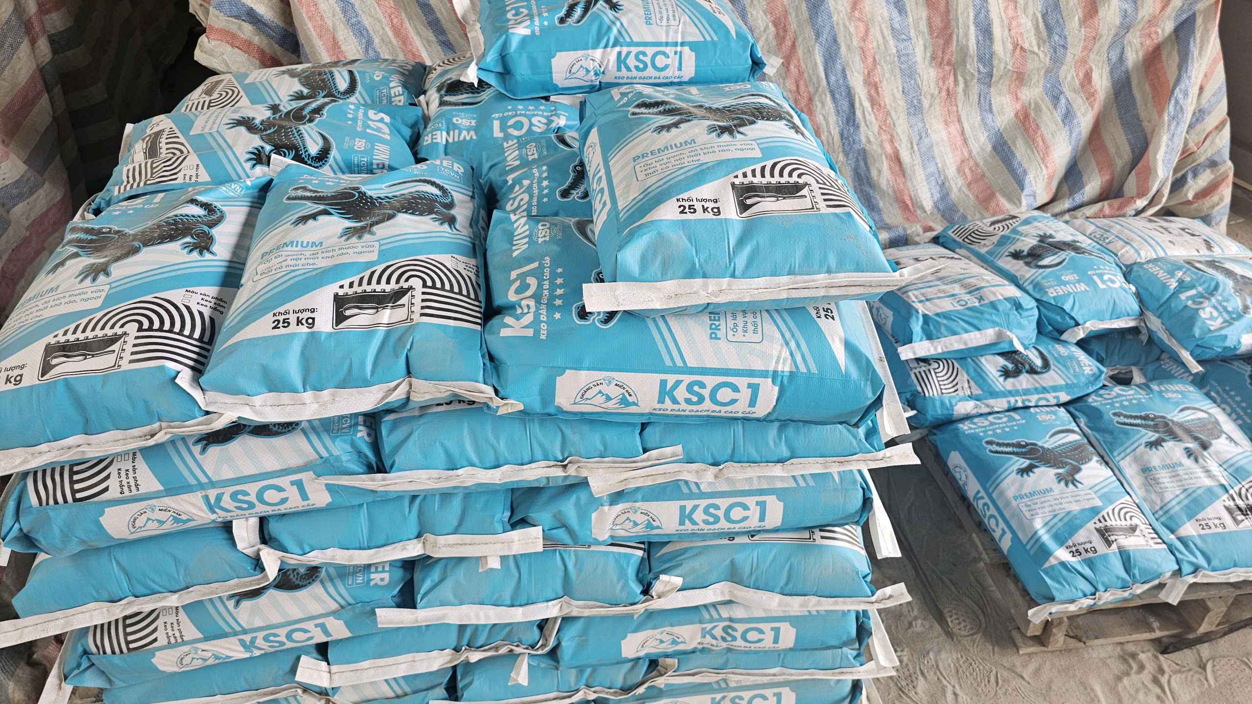 keo dán gạch chất lượng cao keo dán gạch chất lượng cao