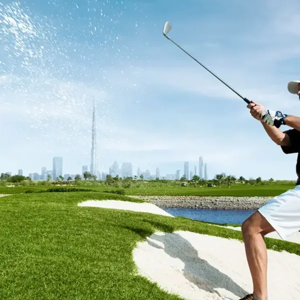 Cát trắng làm sân Golf